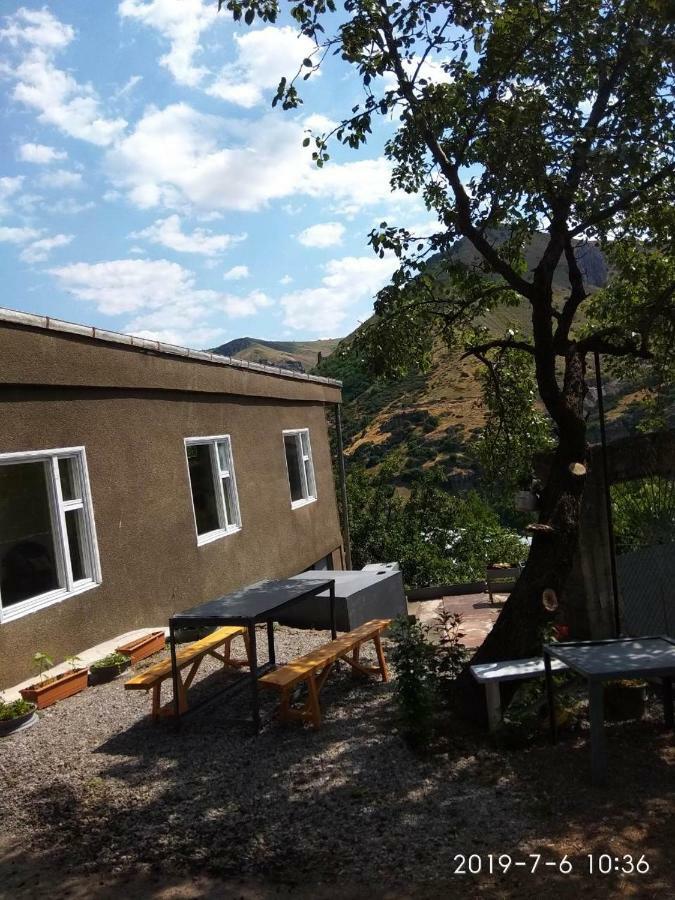 Nnn Guest House غوريس المظهر الخارجي الصورة